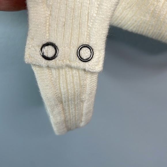 ABERCROMBIE & Fitch NWOT Ribbed Knit Bodysuit Cream Square Neckline High Cut L - Picture 5 of 11